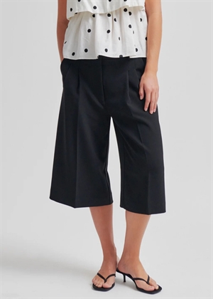 Flore bermuda shorts Sort Second Female 
